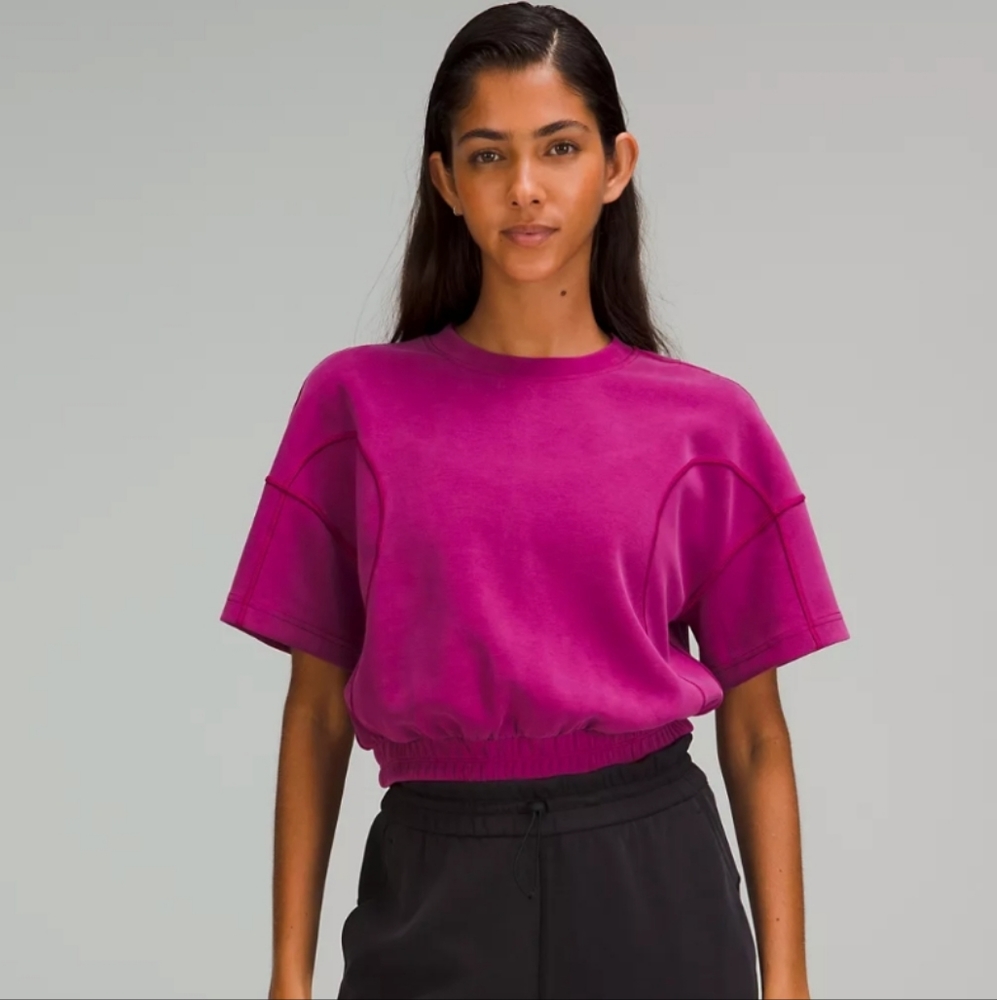 Lululemon Softstreme Gathered Tee - BNWT